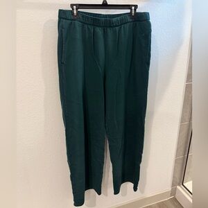 HOLLISTER ULTRA HIGH RISE SWEATPANTS